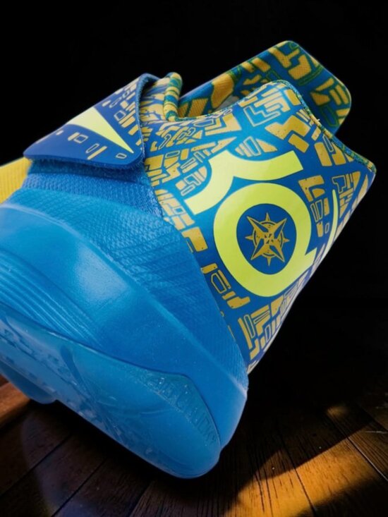 Nike Zoom KD 4 Scoring Title 2025 Mens Basketball Shoes Size 10.5 FZ5916 400 NEW main image 4